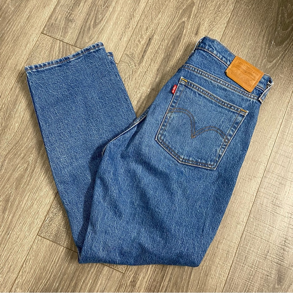 Levi’s Wedgie Straight Jeans